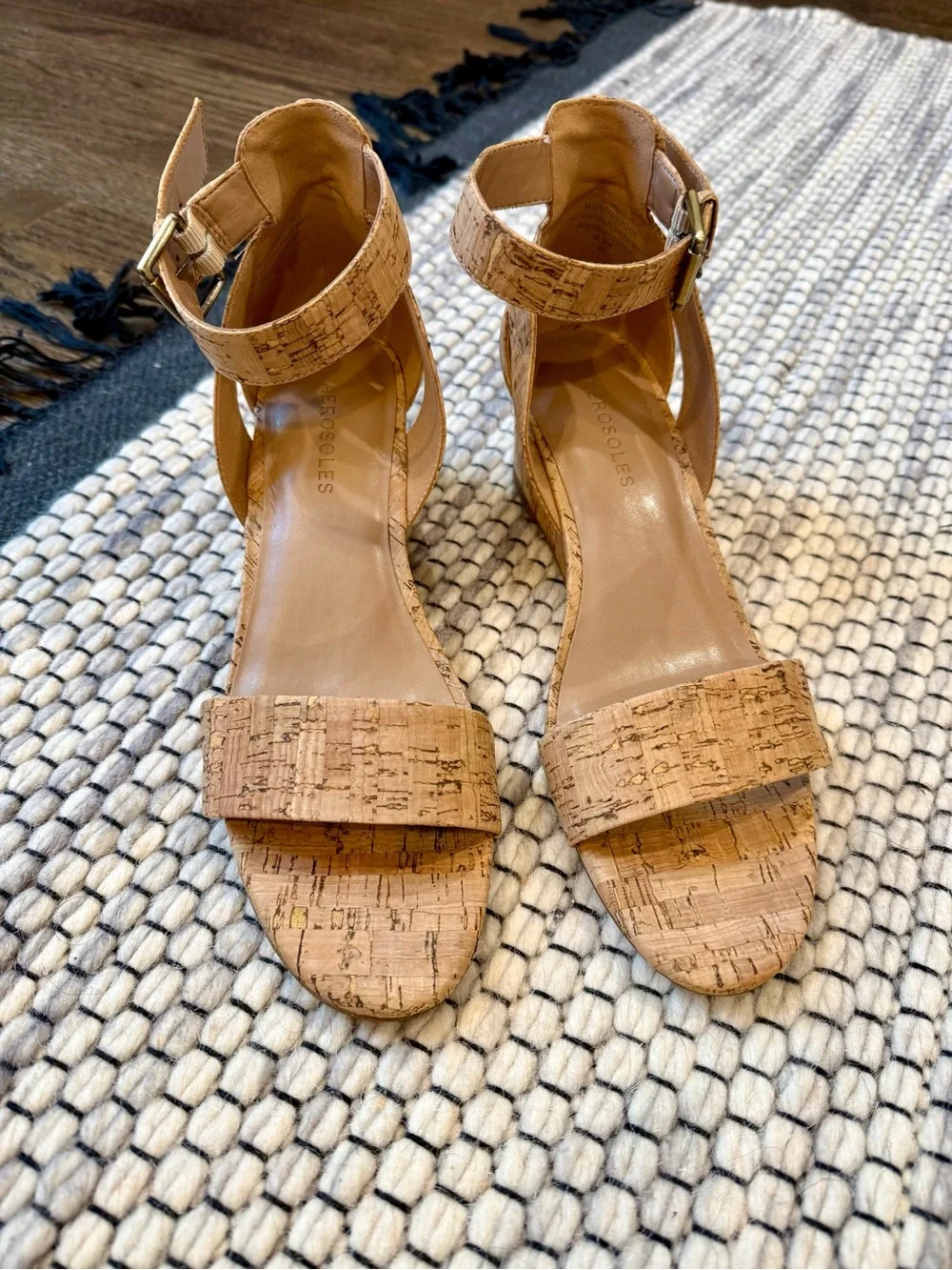 AEROSOLES Cork Ankle-Strap Sandals in Tan